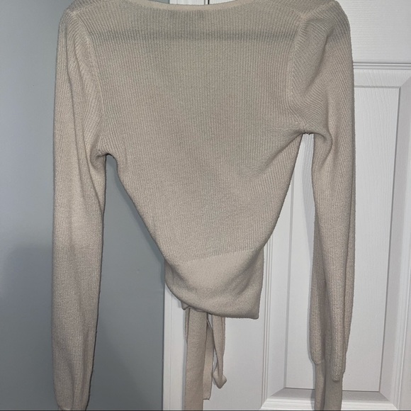 Cream blouse - Picture 5 of 5